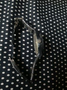 Watch With Chain Need To Repair Second Is Working Date Is Working