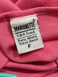 Pink V-neck T-shirt Women