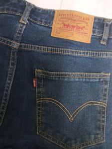 Levi's 513 Jeans - Classic Style