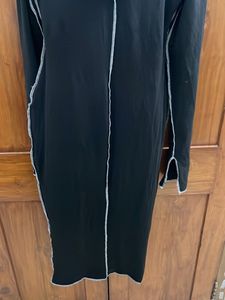 Sexy Hooded Full Sleeve Body Con Dress