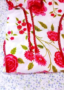 Floral Print Kurta Set With Saree