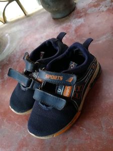 Kids Sports Shoes