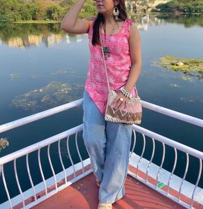 Short Kurti