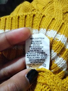 Vintage Knit Vest - Mustard Yellow