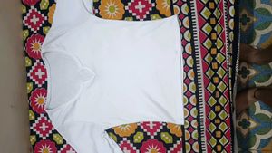 Aesthetic White Crop Top With Full Sleeves .