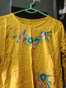 Kurta With Embroidery