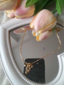 Gold Bow Infinity Pendant Necklace(Anti Tarnish)