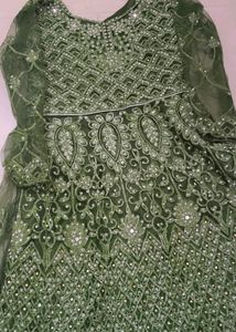 No.1 Sell Gown Only 400Rs