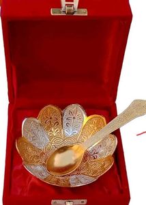Decorative Bowl &amp; Spoon Set , Free 12 Cloth Clips