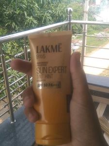 Lakme Sunscreem Spf 50+