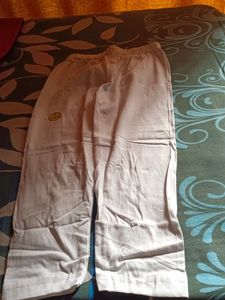 For 5 To 6 Years Girl Dress Set- White Colour Polk