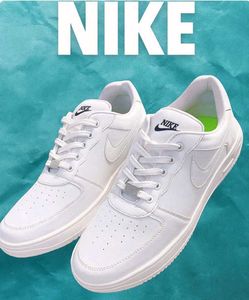 Nike Air Force 1 - White