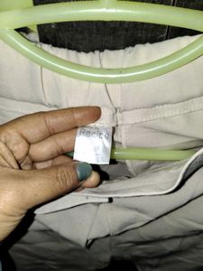 Leopard Print Sleeveless Top with pent