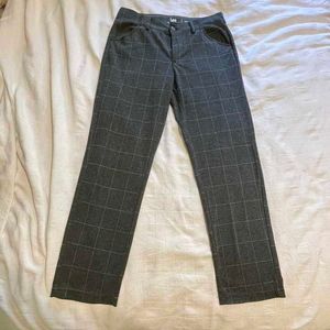 British Woman&#39;s Grey And White Plaid Trousers