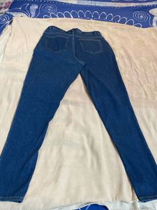 Blue Streachble Denim With Pockets
