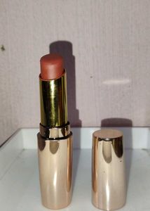 Elegant Lipstick