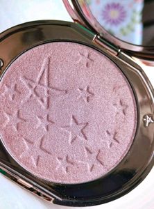 Charlotte Tilbury Highligter ♥️💕