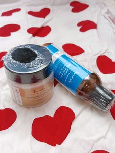 Combo( Sealed)🎀 facewash &amp; Scrub