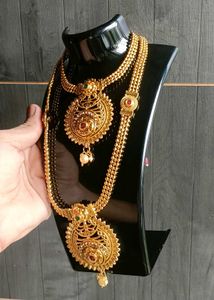 Elegant Gold Jewelry Set
