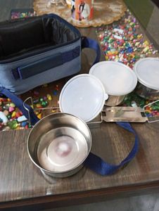 Tiffin With Cover