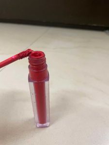 💄 Matte Liquid Lipstick – Passionate Red Shade#1