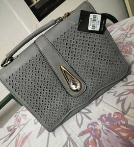 Elegant Grey Handbag / Slingbag