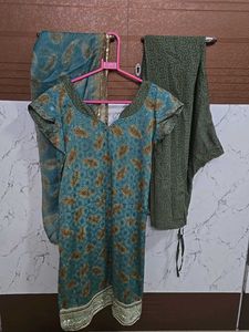 Green Chudidar Kurta Set