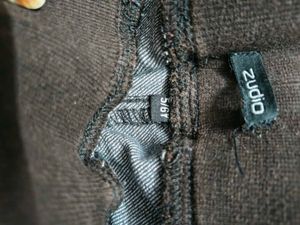 Zudio Pants- set of 2 for 5 to 6 yrs old