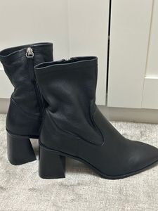 Zara Leather Ankle Heeled Boots