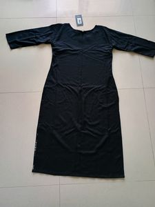 Beautiful Unused Black Colur Top For Sale