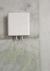HONOR NEW AND ORIGINAL TYPE C MOBILE CHARGER 65 WA