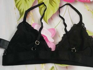 (1100)Black Lace Bralette