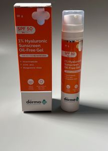 Derma Co 1% Hyaluronic Sunscreen Oil free gel