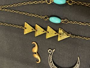 Set Of Broken And Old Jewellery Accessories