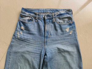H&amp;M Straight Fit Jeans