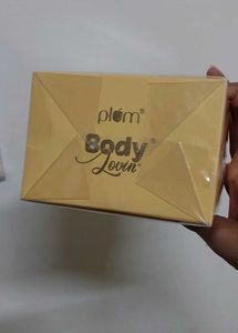 Plum Body Lovin&#39; Vanilla Caramello EDP