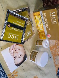 Vlcc Gold Bleach With Huda beauty 2 In 1 Foundation And Treading Suto ,lipstick Combo