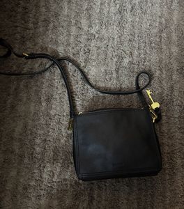 Fossil leather Crossbody Bag - with og key