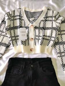 SAVANA Crop Cardigan 🤍