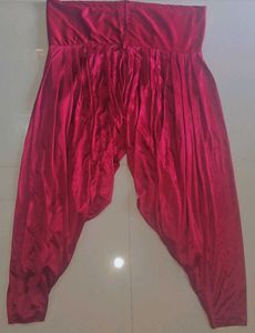 Elegant Embroidered Kurta Set of 2