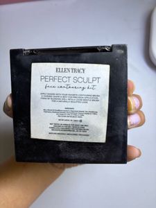 Two Eyeshadow palette + Poreminimizing foundation