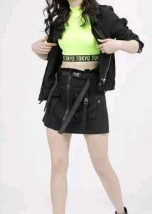 GREEN CROP TOP