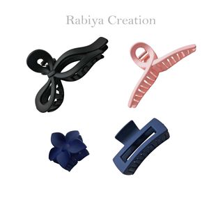 Combo Of 4 Pcs Random Hair Claws
