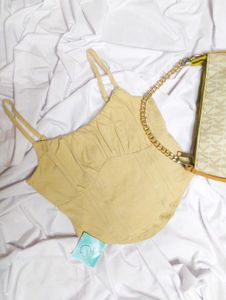 ✨Biege Crop corset Style Top ✨