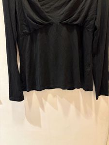 Beautiful Black Long Sleeve Top