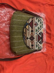 🆕 Olive Jute &amp; Leather Sling Bag