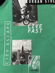 Boys Graphic Round-Neck Tshirt