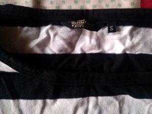 ROADSTER Women&#39;s Black &amp; Off-White Stripped Top