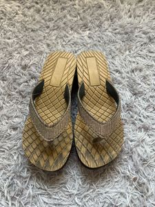 Used Flip Flops