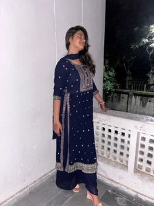 Elegant Navy Blue Suit Set